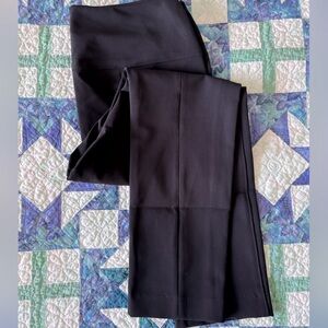 Veronica Beard zip-back scuba legging